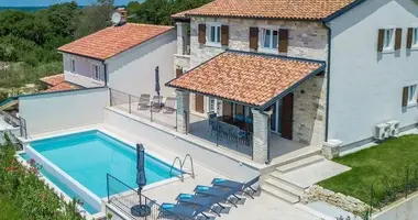 Villa 4 bedrooms in Grad Porec, Croatia