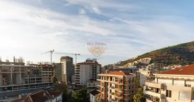Apartamento 3 habitaciones en Budva, Montenegro