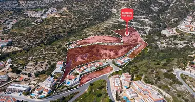 Grundstück in Peyia, Zypern