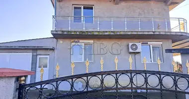 6 bedroom house in Chernograd, Bulgaria