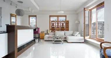 Appartement 2 chambres dans Varsovie, Pologne