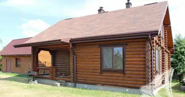 Haus in Malyja Radvanicy, Belarus