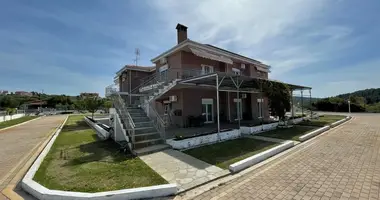 Hôtel 529 m² dans Nikiti, Grèce