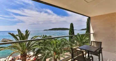 Wohnung 2 Schlafzimmer in Budva, Montenegro