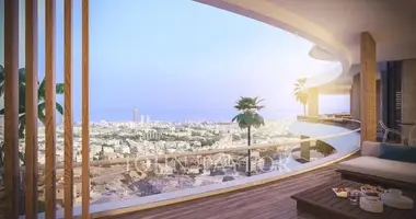 Apartamento 4 habitaciones en Demos Agiou Athanasiou, Chipre