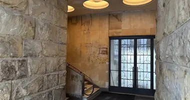 Appartement 4 chambres dans Varsovie, Pologne