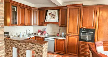 Mieszkanie 4 pokoi w Bar, Czarnogóra