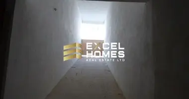 Commercial property in Kerċem, Malta