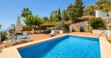 4 bedroom house in Dos Hermanas, Spain