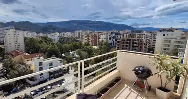 Квартира 1 комната в Тирана, Албания