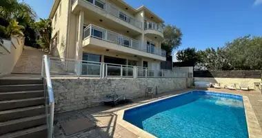 Apartamento 4 habitaciones en Germasogeia, Chipre