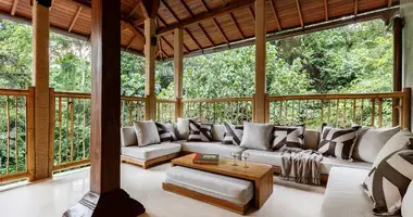 Villa 4 bedrooms in Ubud, Indonesia