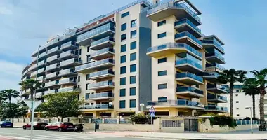 2 bedroom apartment in Alicante, Spain
