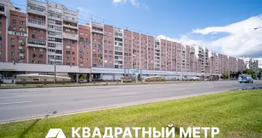 Apartamento 3 habitaciones en Minsk, Belarús