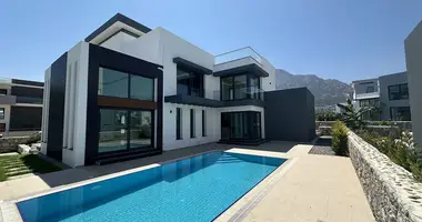 Villa 4 bedrooms in Girne Belediyesi, Northern Cyprus
