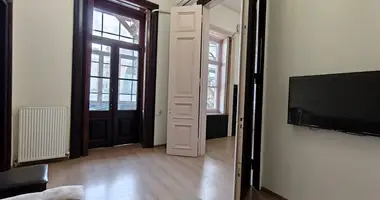 Apartamento 5 habitaciones en Tiflis, Georgia