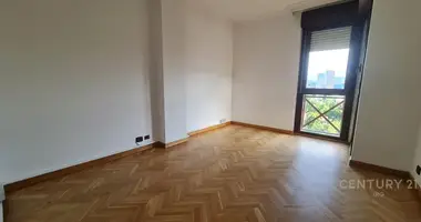 Офис 153 м² в Тирана, Албания