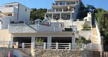 Villa en Opcina Dezanovac, Croacia