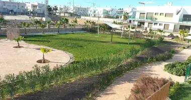 2 bedroom apartment in Entrenaranjos, Spain
