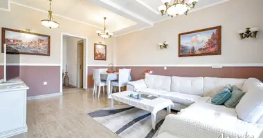 Wohnung 2 Schlafzimmer in Geshtenja, Montenegro