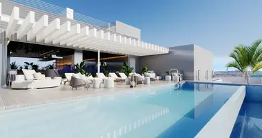 Penthouse 4 bedrooms in Malaga, Spain