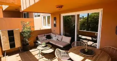 2 bedroom apartment in Ricmar, Spain