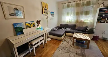Apartamento 2 habitaciones en Bar, Montenegro