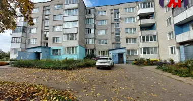 2 room apartment in Akciabrski, Belarus