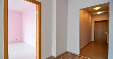 Квартира 2 комнаты в Рига, Латвия