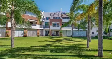 2 bedroom apartment in Dos Hermanas, Spain