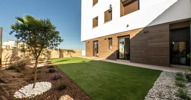 3 bedroom apartment in Abadin, Spain