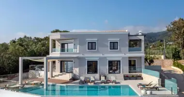 Villa 4 bedrooms in Kassiopi, Greece