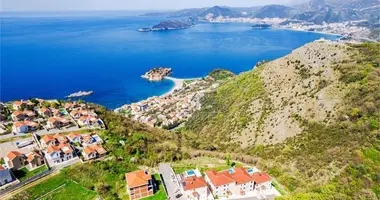 Wohnung 3 Schlafzimmer in Budva, Montenegro