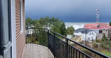 Apartamentos multinivel 3 habitaciones en Batumi, Georgia