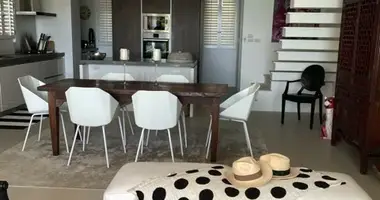 Villa 4 bedrooms in Ko Samui, Thailand