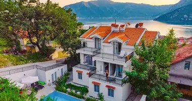 Hotel 570 m² in Kotor, Montenegro
