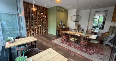 Gewerbefläche 100 m² in Warschau, Polen