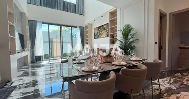 Villa 4 chambres dans Pattaya, Thaïlande