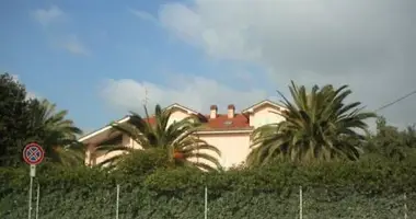 Villa 22 zimmer in Terni, Italien