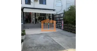 Commercial property 33 m² in Bashkia Durres, Albania