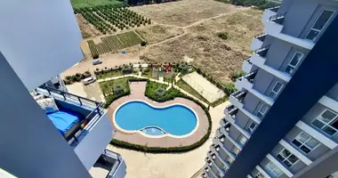 Appartement 2 chambres dans Mezitli, Turquie