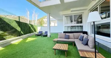 2 bedroom apartment in Benahavis, Spain