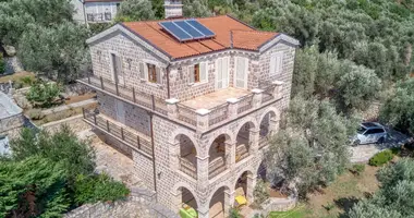 Villa 4 bedrooms in Katun Rezevici, Montenegro