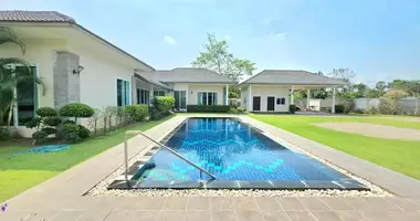 3 bedroom house in Huai Yai, Thailand