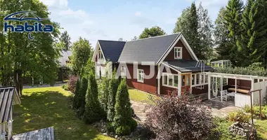Haus in Kurkimaki, Finnland