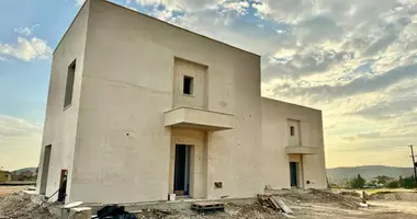 Villa 3 bedrooms in Moni, Cyprus