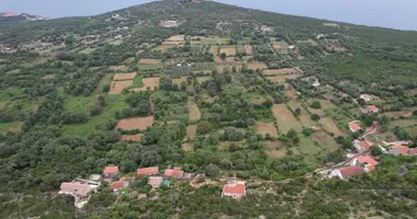 Grundstück in Zagora, Montenegro