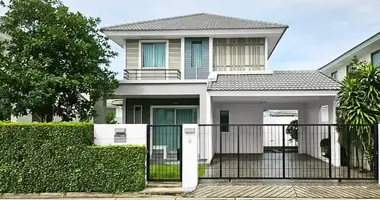 Maison 3 chambres dans Takhian Tia, Thaïlande