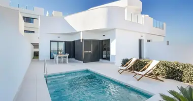 Villa 3 bedrooms in Torrevieja, Spain