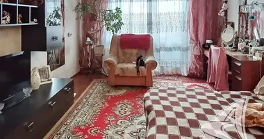 Apartamento 3 habitaciones en Muchaviecki sielski Saviet, Belarús